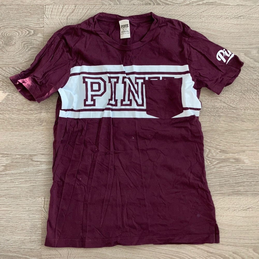 Pink by Victoria’s Secret t-shirt